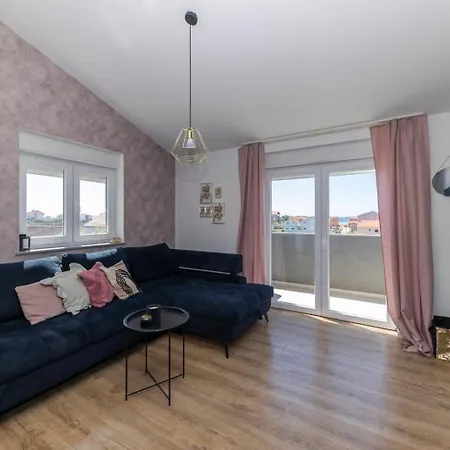 Charming Aparment,peaceful Area Apartamento *